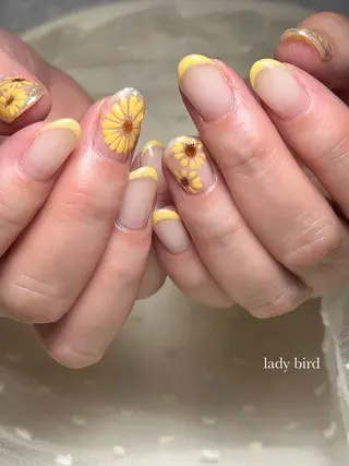 ネイル lady bird yoshieのネイルデザイン