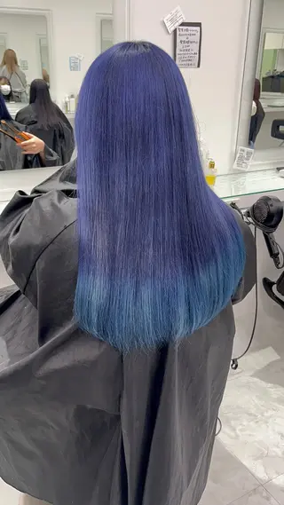 ロング 🩷暖色カラー🩷 BONのヘアスタイル