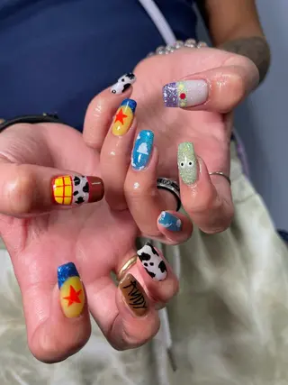 ネイル Nail Salon L'arc所属・☆Mèo ☆のネイルデザイン