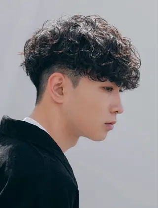 ショート パーマ メンズ fifthパーマ小峰 悠里のヘアスタイル