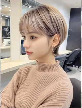 ショート カラー 荻根澤 享平のヘアスタイル