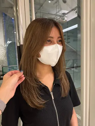 セミロング ryona🎀 /レイヤーカットのヘアスタイル