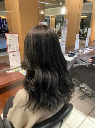 セミロング 西岡 あつみ/ 堀江美容室のヘアスタイル