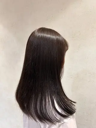 ロング 透明感カラー/艶髪/ 似合わせカラーのヘアスタイル