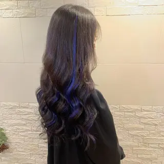 ロング Hiroto／ インナーカラー／神戸のヘアスタイル