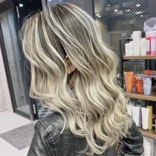 ロング カラー 🌈透明感カラー ✨松田龍也🌈のヘアスタイル