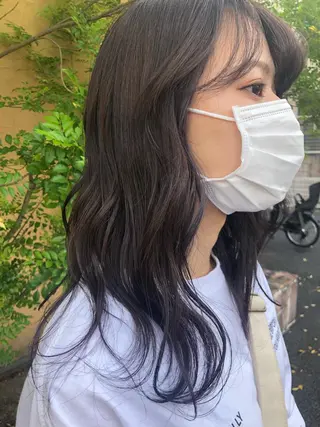 ロング カラー 川元 汐音のヘアスタイル