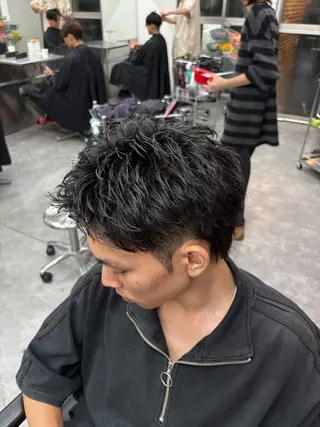 ショート カラー パーマ メンズ メンズパーマ特化 🔥韓国ヘア職人🔥のヘアスタイル