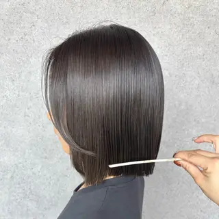 ショート カラー 加藤 結奈のヘアスタイル