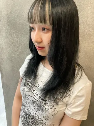 カラー 樋口 江理香のヘアスタイル