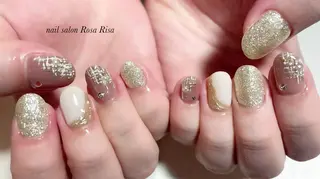 ミディアム ネイル ネイルスタジオ シェイクユアハンズのネイルデザイン