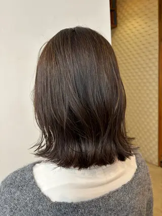 ミディアム カラー みぞぐち じゅりのヘアスタイル