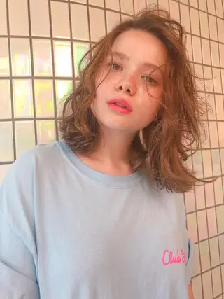 ミディアム カラー 艶髪/モテヘア🎀 MIHOのヘアスタイル