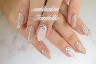 ネイル Farfalla Kieのネイルデザイン