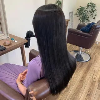 カラー 染矢 優希のヘアスタイル