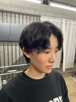 ショート パーマ ボブ/透明感カラー EMIRIのヘアスタイル