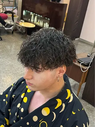 ミディアム パーマ CuMARi所属・歴7年🔥メンズ専門 100％満足させますのヘアスタイル