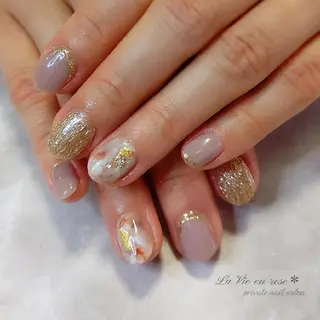 ネイル ラヴィアン ローズのネイルデザイン