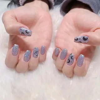 ネイル 根津 綾子のネイルデザイン