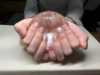 ネイル Rainbow Moonのネイルデザイン