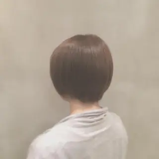 ショート カラー 加藤 泰輔のヘアスタイル