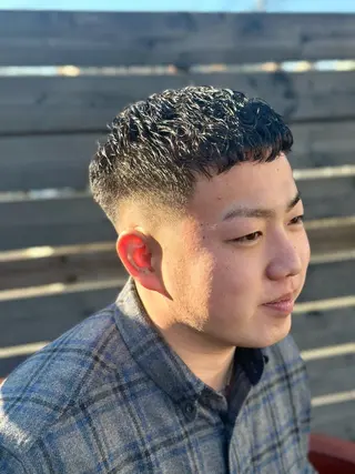 ショート パーマ メンズ 松本龍星 TIDE HAIRのヘアスタイル