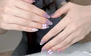 ネイル ネイルサロンAiri 長さ出し·シンプルのネイルデザイン