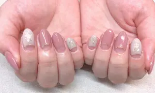 ネイル 新橋 ルキナ スタッフのネイルデザイン