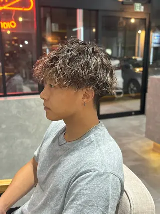 ショート パーマ メンズ 長谷川 湧のヘアスタイル
