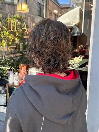 ミディアム カラー パーマ 清水千優/パーマ/透 明感カラー/メンズのヘアスタイル