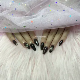 ネイル Nail Ambra 天王寺店所属・Nail Ambra fusaのネイルデザイン