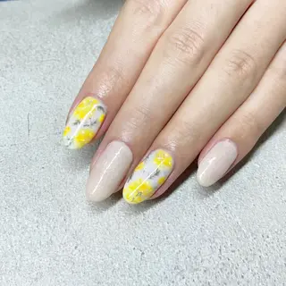 ネイル M’s + エムズプラスのネイルデザイン