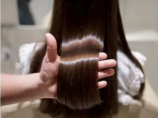 ロング カラー パーマ 栗原 鈴華🌻のヘアスタイル