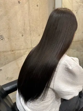 ロング Luxe所属・Luxe表参道 髪質改善　奈良のヘアスタイル