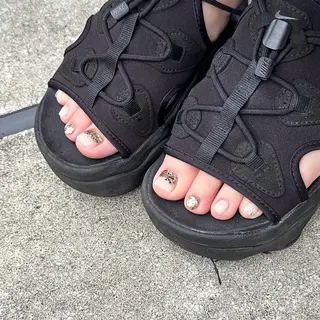 ネイル salon mowa所属・mowa 🌿‬ kanaのネイルデザイン