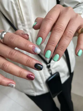 ショート m kaori𓃟のネイルデザイン