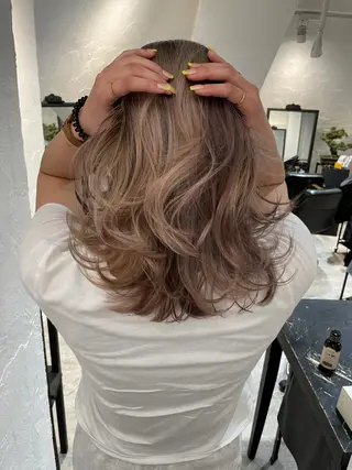 ミディアム カラー LoA International Tokyo所属・モデル募集 LoA新宿代表の眉毛・アイブロウイメージ