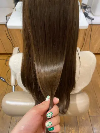 セミロング パーマ 穂乃香 ショートパーマ☘️のヘアスタイル