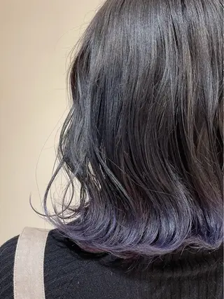 ミディアム カラー 藤井 ヒナのヘアスタイル