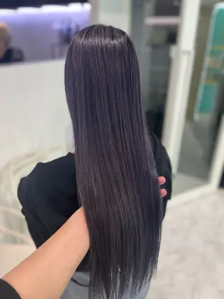 ロング カラー ハイトーンカラー 🦄レイヤーカットのヘアスタイル