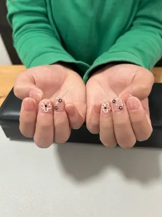 ネイル 大橋 那月のネイルデザイン