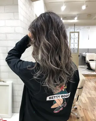 ロング カラー Tao所属・藤川 大智のヘアスタイル