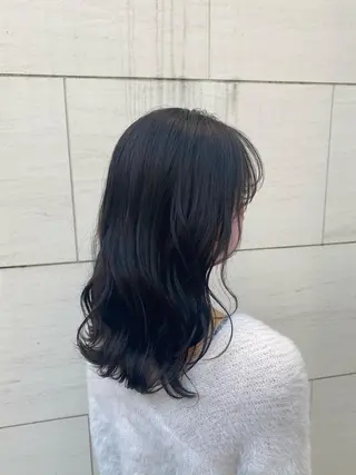 セミロング 丸山 史香のヘアスタイル