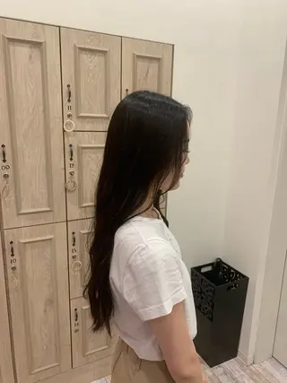 ロング 梅田美容室　山本 歩夢のヘアスタイル