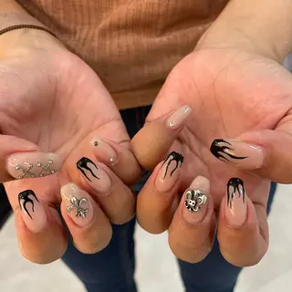 ネイル 栗田 ゆう子のネイルデザイン