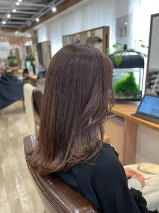 カラー 🍑宮川 愛菜🍑のヘアスタイル