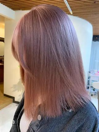 ミディアム デザインカラー／ ハイトーン／竹井俊介のヘアスタイル