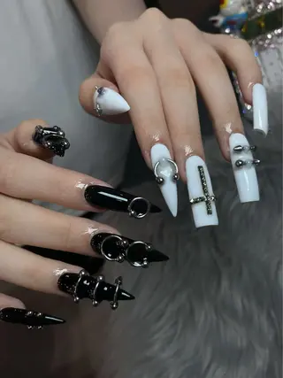 ネイル Dark Honey karinのネイルデザイン