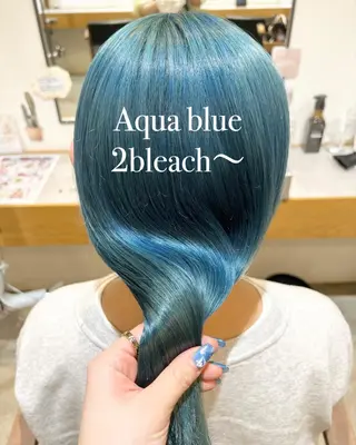 セミロング カラー Kana 🍋 ハイトーン【高円寺】のヘアスタイル