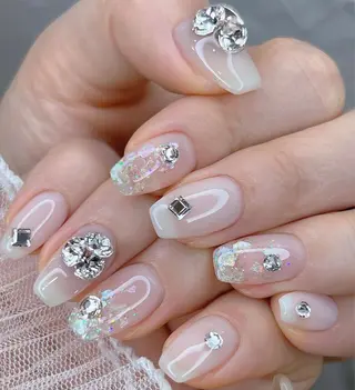 ネイル 大塚眉毛|ハンドケア |肌管理の眉毛・アイブロウイメージ